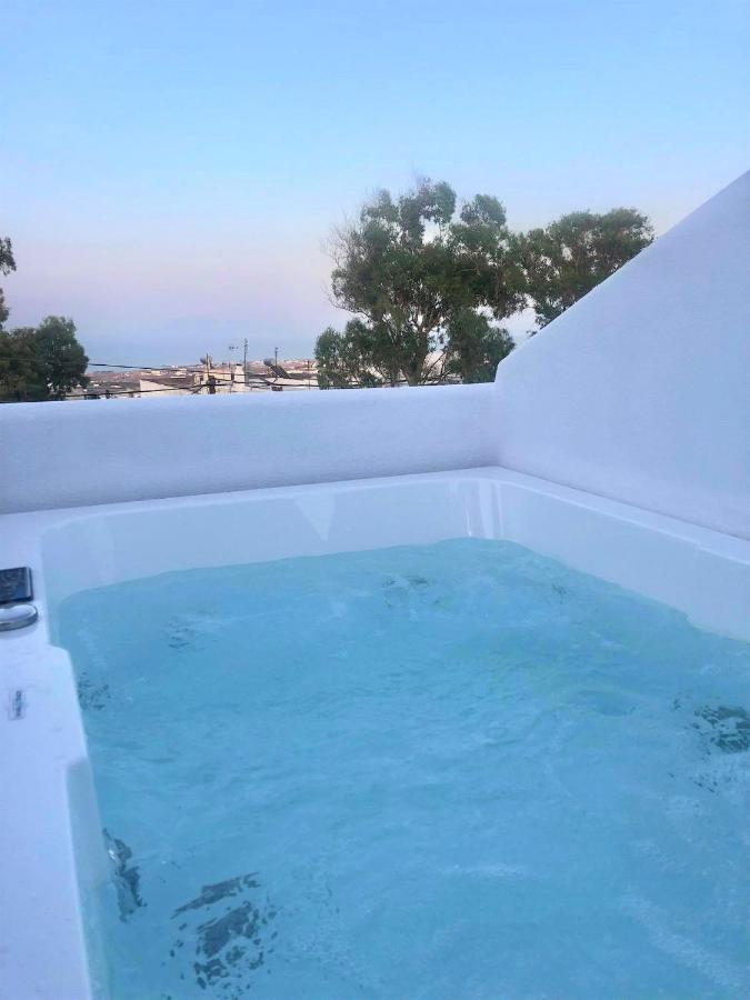 Candele Suites Fira  Exterior photo